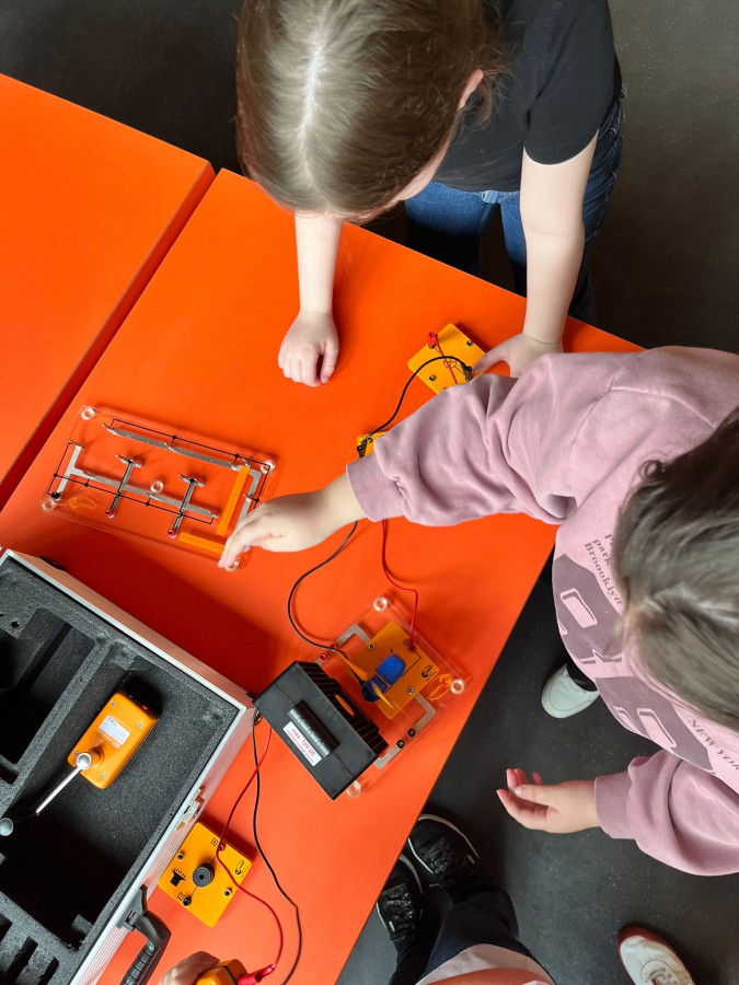 e276fb3d e0bb 4b7a a07e b3a36d8ebb49